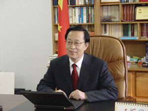 (图)瓦轴集团公司董事长、总经理王路顺 (图)瓦轴集团公司董事长、总经理王路顺
